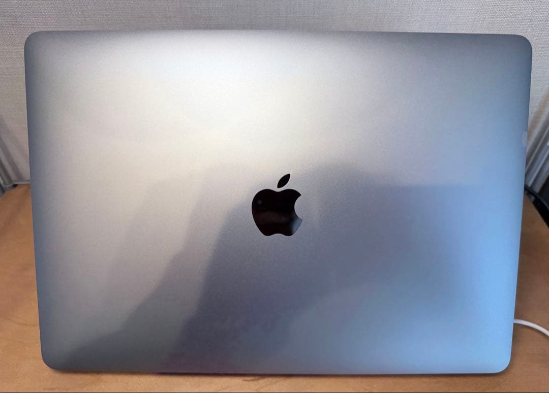 Apple MacBook Air m1 13インチ バッテリー93%