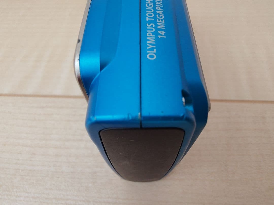 OLYMPUS TG-320 青 15m防水 付属品あり、オマケ付き