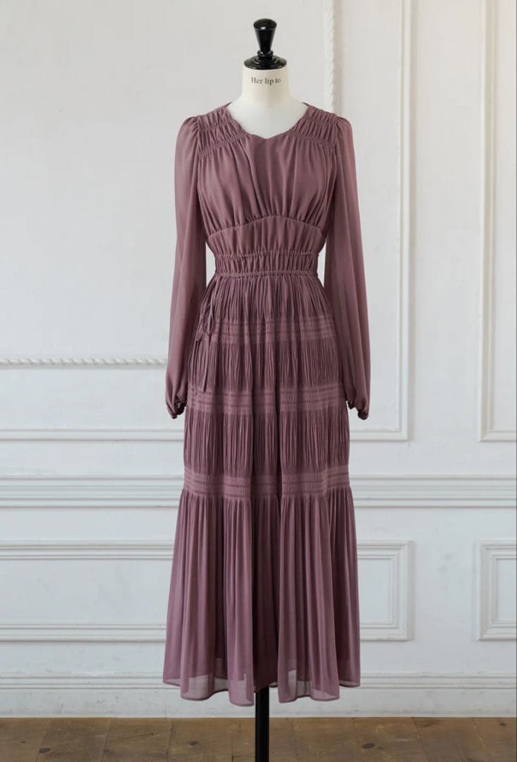 本日24時まで限定お値下げ中❗️herlipto Majolica dress