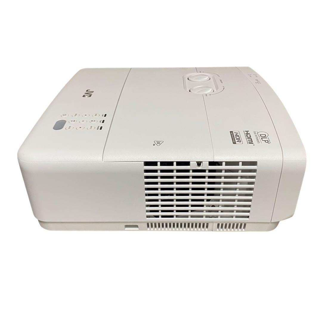 【良品】JVC プロジェクター　LX-UH1-WJ 家庭用