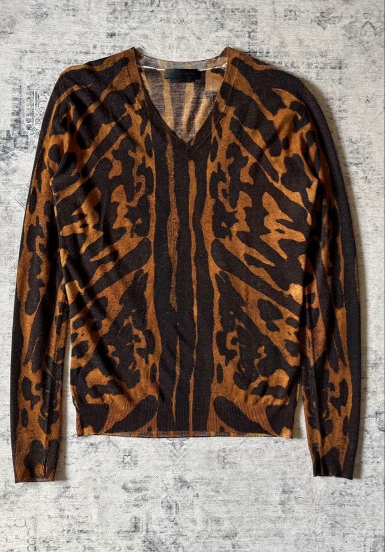 トップス Alexander McQueen Leopard V-Neck Knit