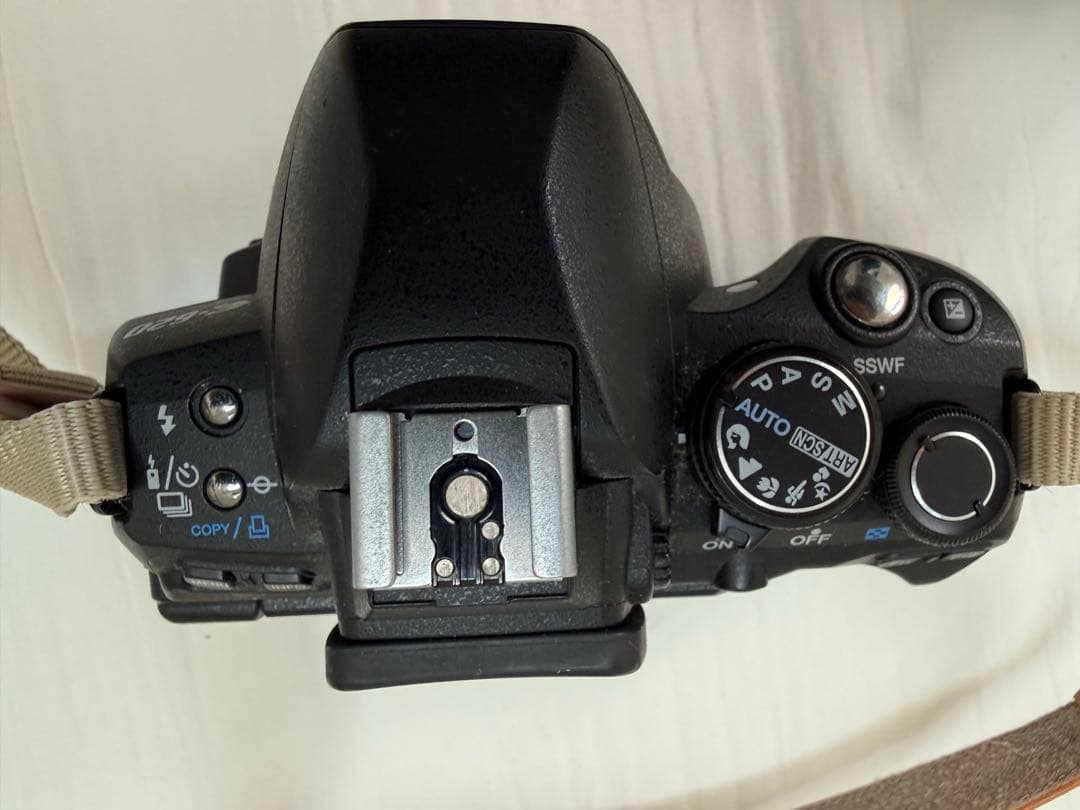 Olympus E-620ミラーレスカメラ本体　リモコンRM1付き