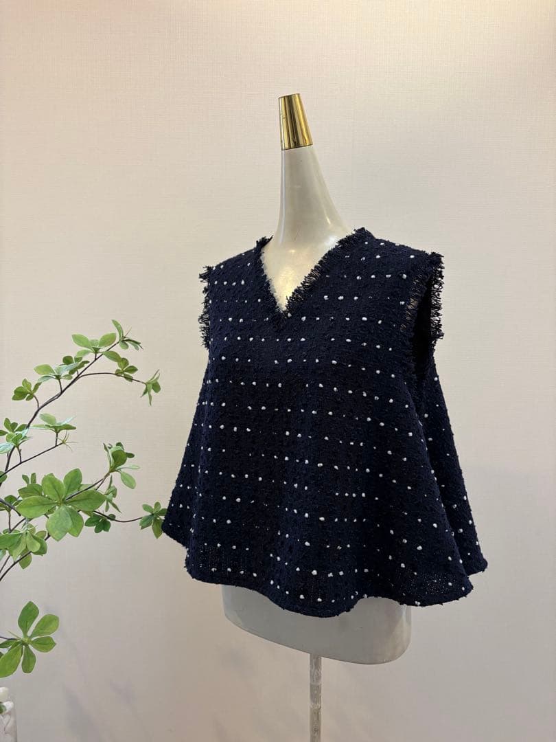 即購入可能です☆ドットツイードジレ　水玉　ツィード　ネイビー　黒に近い濃紺カラー