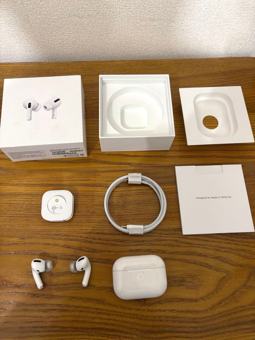 【ジャンク】AirPods Pro 第2世代 正規品 左耳ノイズあり