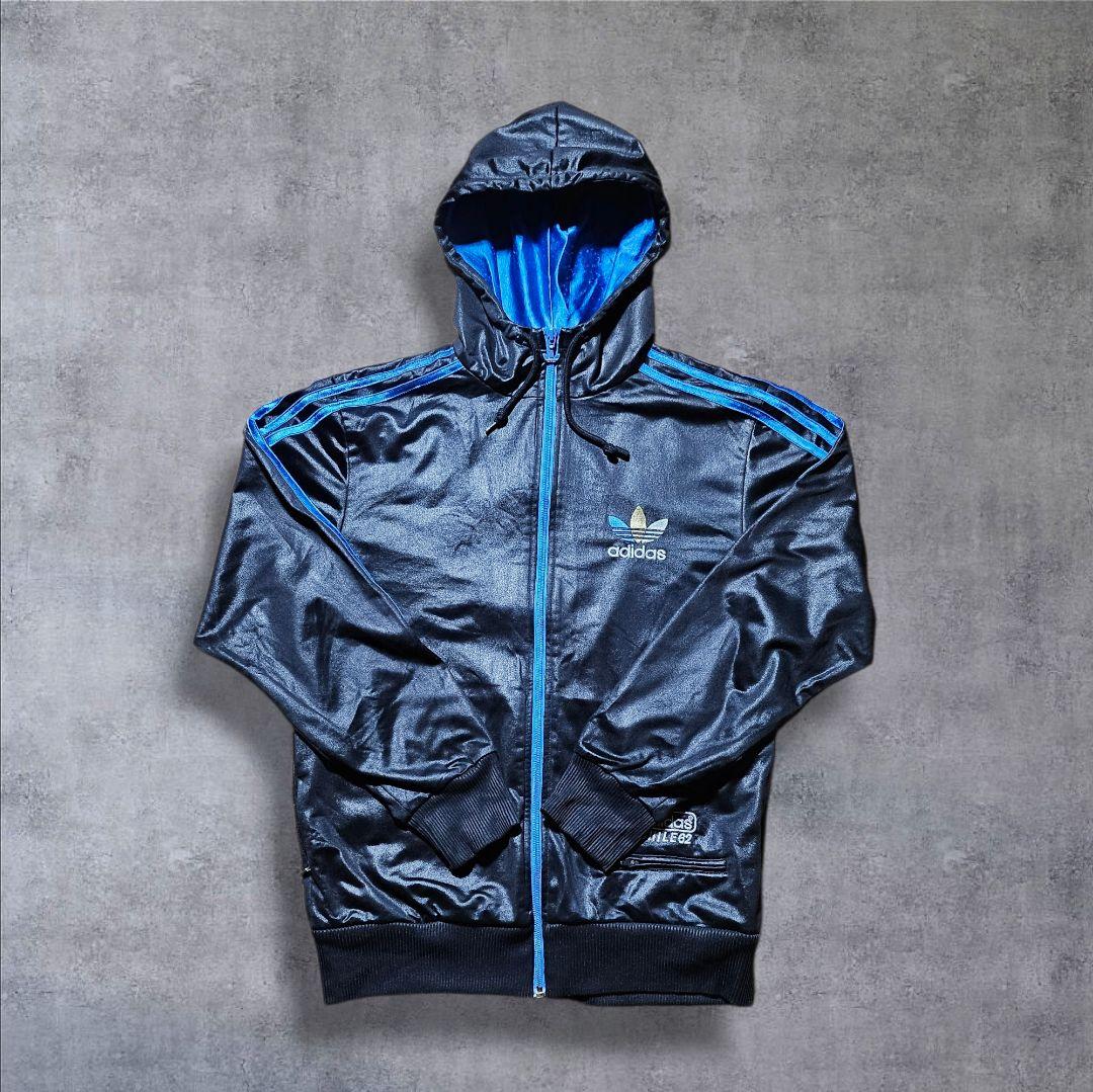 ゆうadidasアディダスCHILE62 ジップアップフーディートラックジ