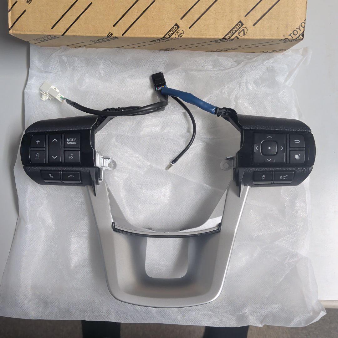 ランドクルーザー70 GDJ76W ステアリングスイッチ